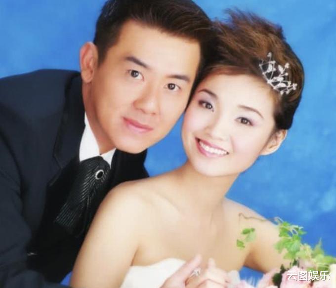 王书麒|54岁王书麒近照变化大，30年前已回内地跑商演，被曝拥上亿身家