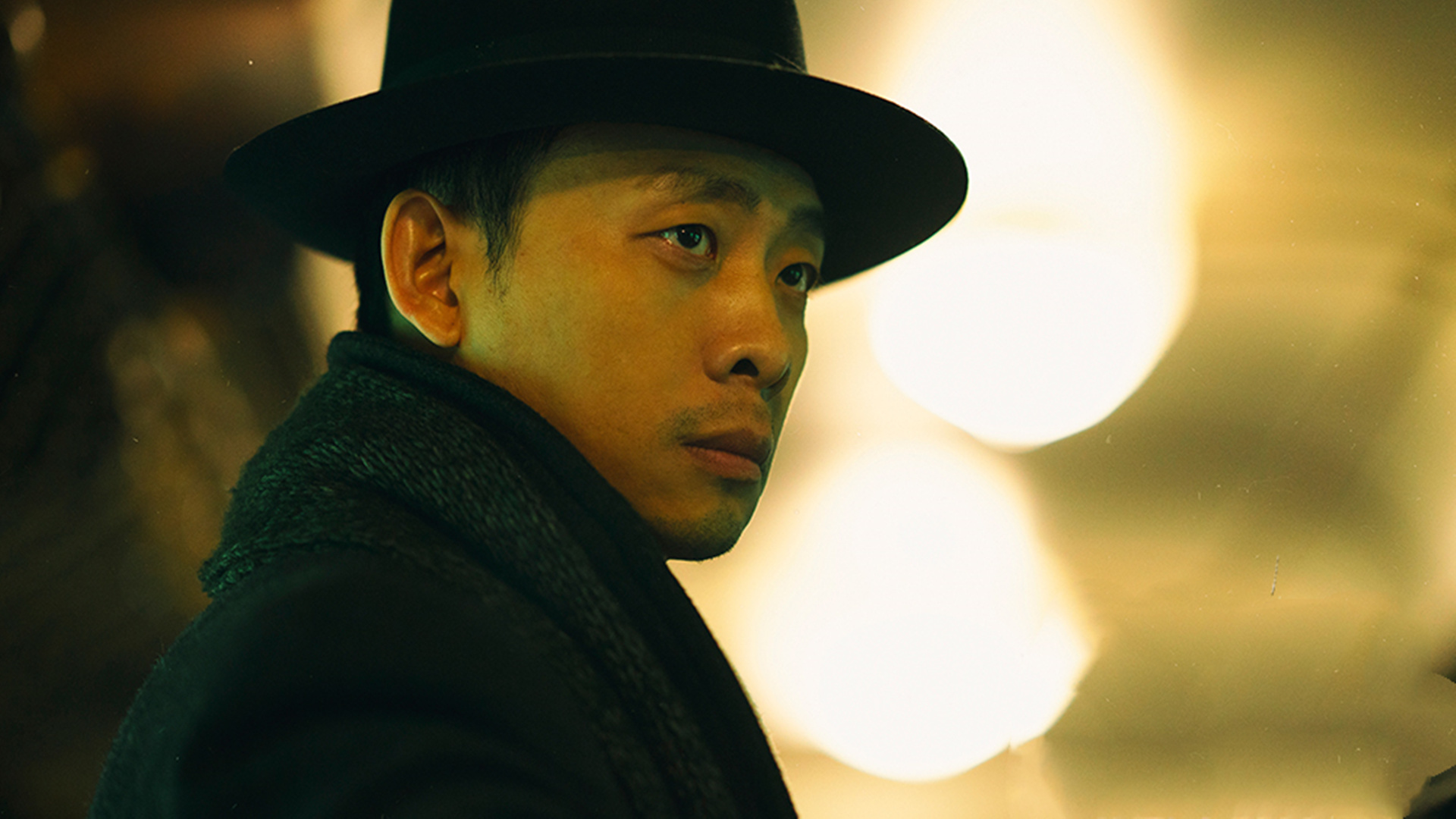 间谍|《悬崖之上》为什么说真实的间谍不能有主角相？因为不能引人注目