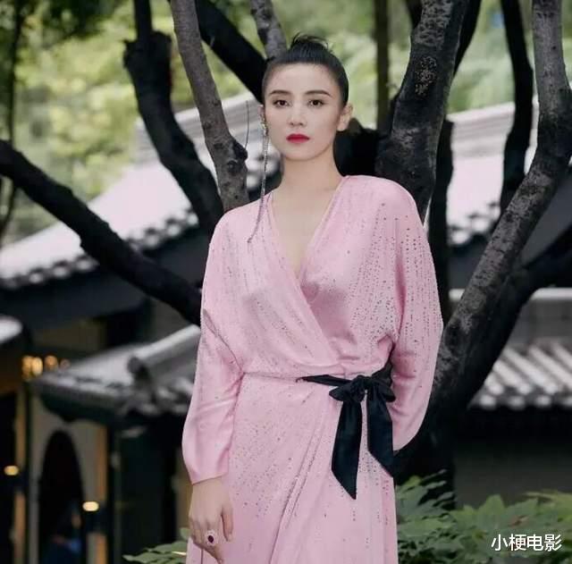 甄嬛传|100斤的她有多好？刘德华主动与其合作，看到本人之后仿佛才明白