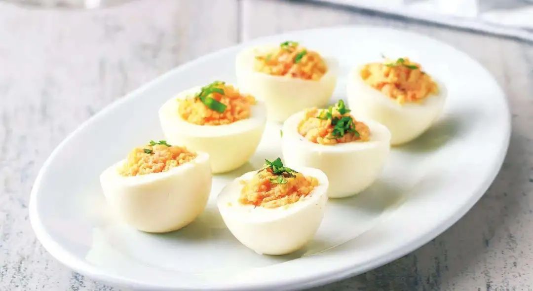 复旦大学|每天2个鸡蛋,胆固醇摄入会不会太多?