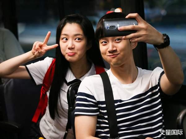 李俊昊|盘点李俊昊历年3位绯闻女友，2PM全员认证的对象是她