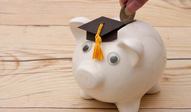 理财产品 储户注意，这5家银行“出问题”了，被官方点名批评，存钱要小心