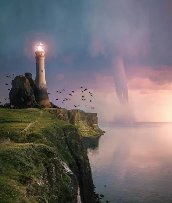 火山喷发 17个让人震撼的自然界真实场景，最后那座房屋是真实的吗？