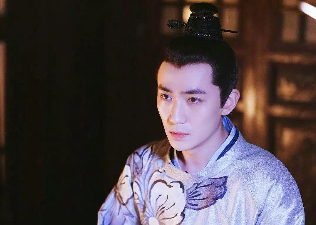 景甜|那些长发飘飘的男星古装扮相，谁是你心目中的古装top?