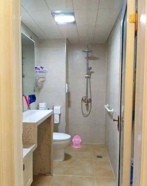 晒晒工薪阶层的7万装修,简单随意,但是卫生间却是一个败笔!