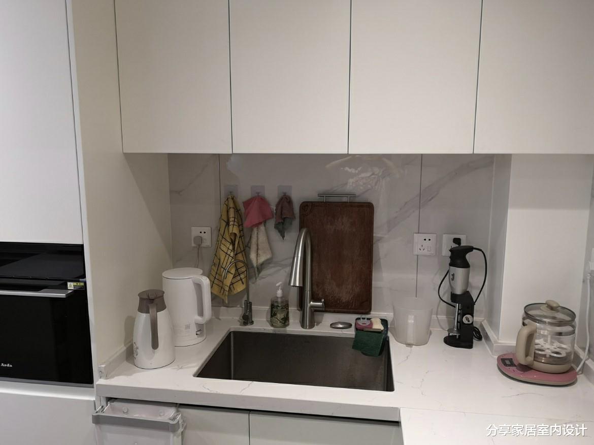 135㎡新房交给60后母亲装修，前后花了30W，全屋木地板很满意！