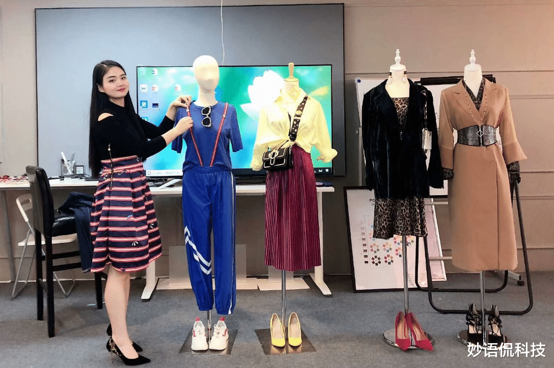 中国国际高新技术成果交易会|同一商品，实体店卖500，网店卖50！这下真相了，你还买吗？