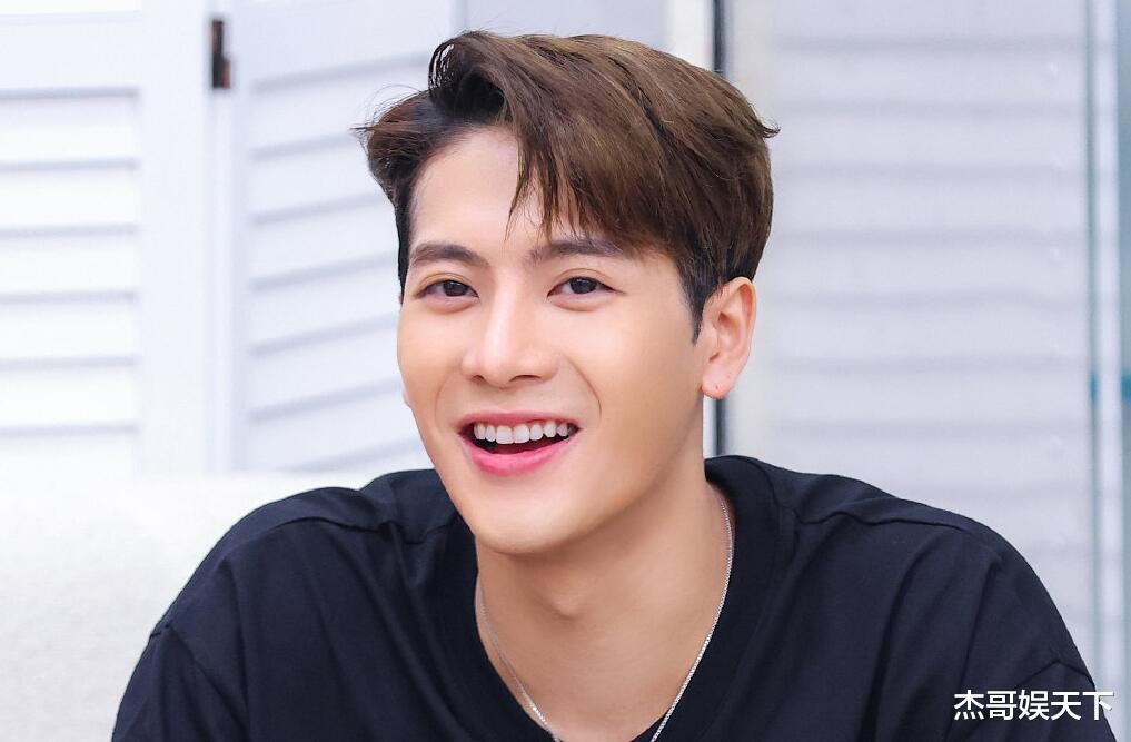 王嘉尔|王嘉尔，你的缺席让观众心中的纠结有了明确的答案