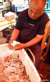 鑫宝聊育儿|“妹子要保护好自己隐私啊,尤其是穿着裙子,大意了啊!”哈哈哈