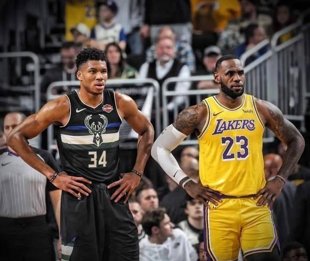 清浅微笑的我|26岁的詹姆斯和字母哥谁更强?名嘴评论一针见血,詹姆斯或被超越