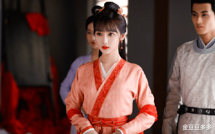 姜保宁|嘉南传：愫愫小产，为给曹家留后，忍痛给曹宣纳妾正妻地位被抢