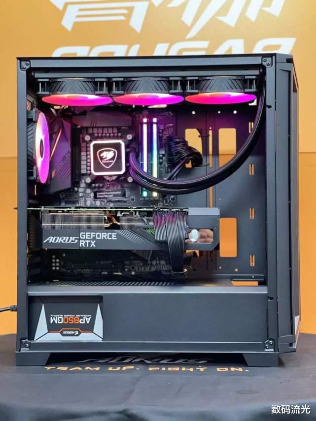 CPU|儿子没考好出门散心，父亲主动组装高配电脑，儿子：我真配不上！