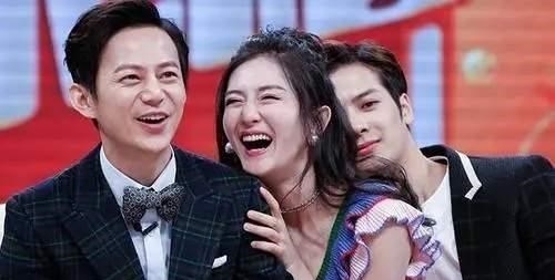 何炅|从“万人敬仰”到“众叛亲离”,何炅究竟做错了什么?