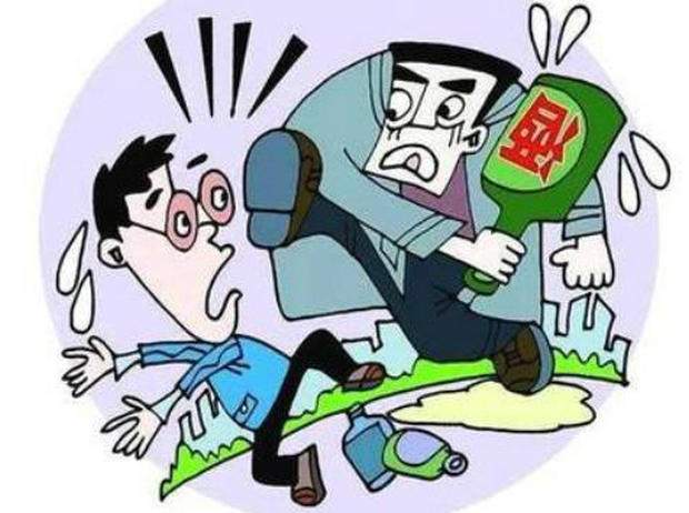 法鼎开鉴 酒后滋事闹车厢 列车袭警被拘留