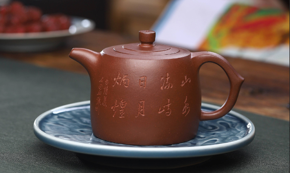 |紫先生—紫砂壶：圆器变方器，儒生变将军