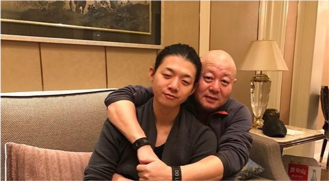 杨洋|霍尊被女友曝黑料，爸爸火风遭网暴后力挺儿子：尊儿很善良，让事实来证明