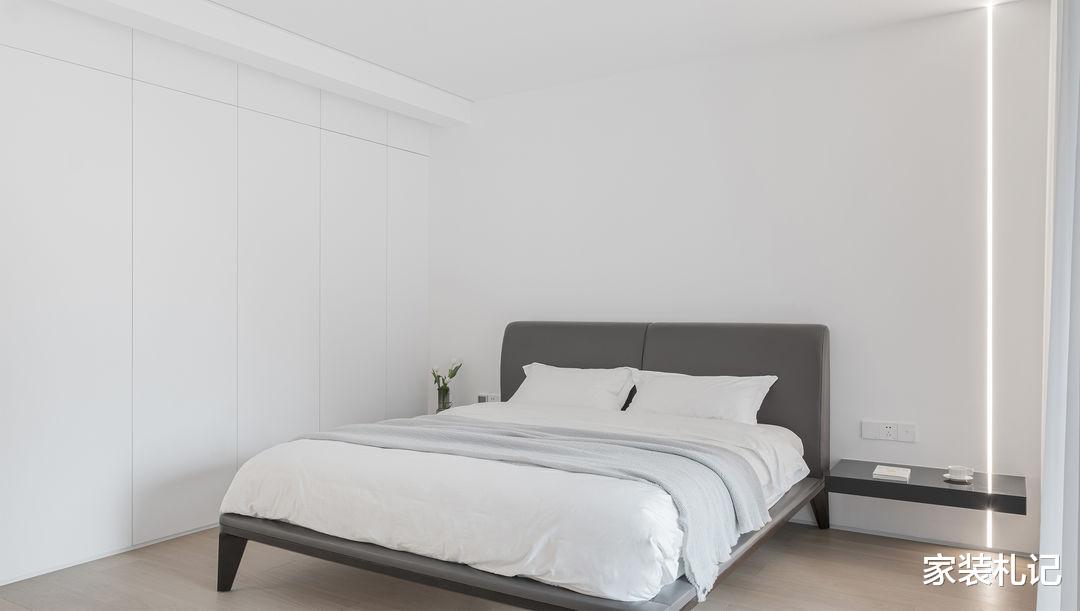 有一说一,还是极简风最耐看!看她家客餐厅,真大气