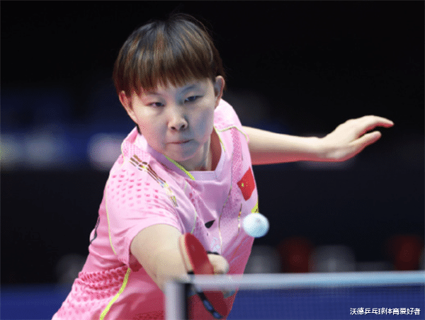 王艺迪|国乒大黑马打疯，3-0横扫李隼爱徒，勇夺铜牌，世界冠军毫无脾气