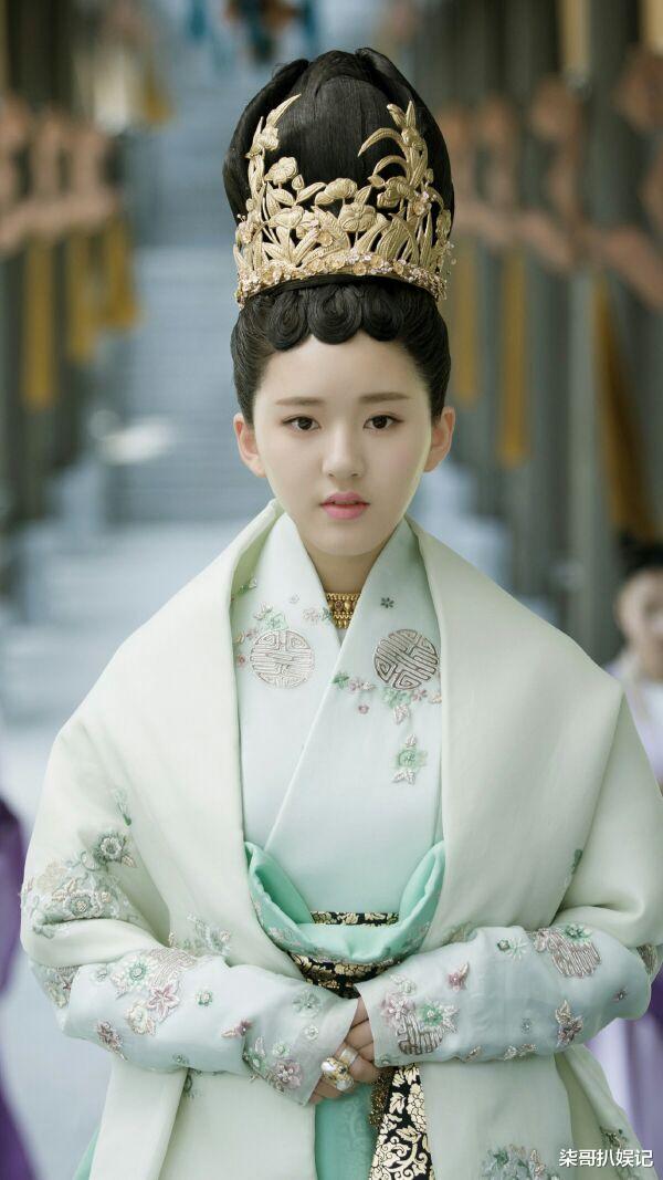 凤囚凰|仅3.7分的《凤囚凰》，时隔4年，配角皆已成为主角