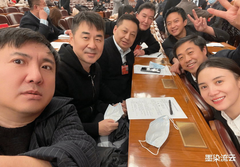 娱乐圈|四天的文代会后，娱乐圈的变化清晰可见，明星们比的是涵养不是帅美