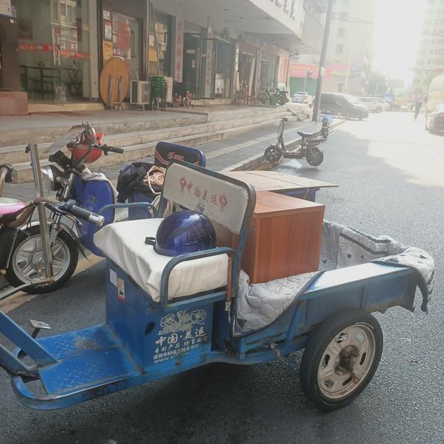 广陵|年轻人要被房租掏空？深圳租套一居室，房租占工资30%以上