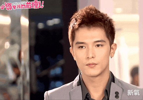 邱泽|世纪渣男靠帅翻身？一边骂一边花痴，他可太绝了！