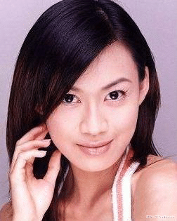 李妍瑾|49岁左拥右抱算什么，私生女、劈腿、一夜情，他曾自比过皇帝