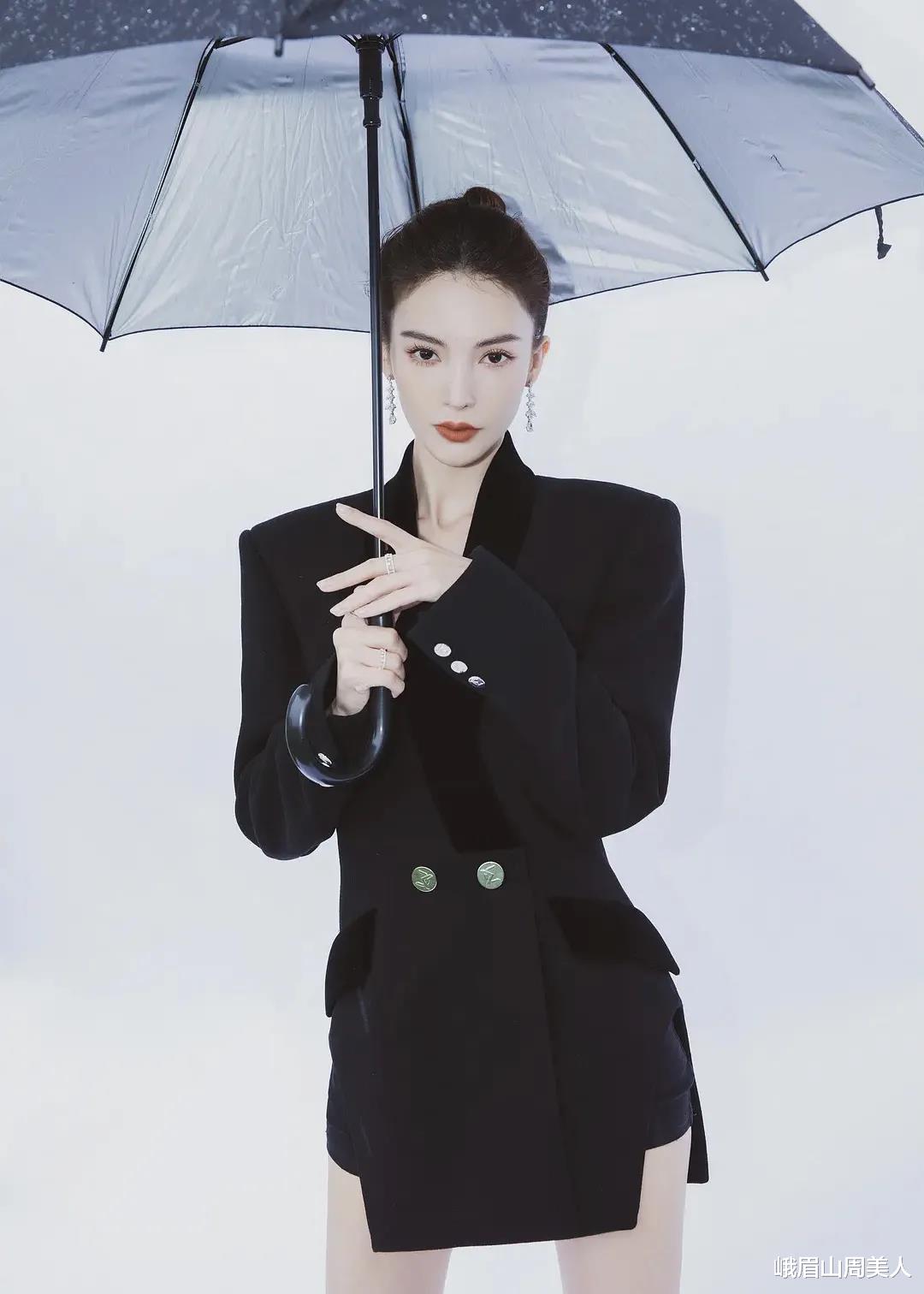 |职场新人不要穿得太随意！看看裙装裤装搭配分析，时髦还气质