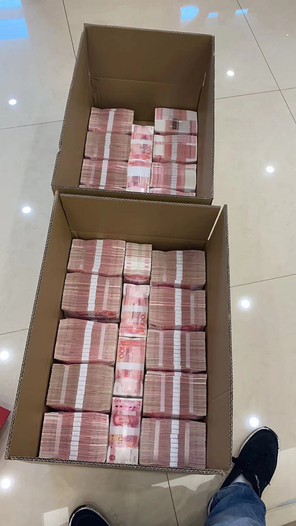 蒲云文命理探源|寅月透老阴壬水，阴旺必要戊土丙火以平衡阴阳