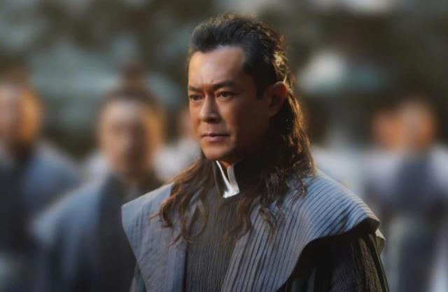 熊黛林|新《倚天屠龙记》中，赵敏周芷若小昭傻傻分不清，太难为张无忌了