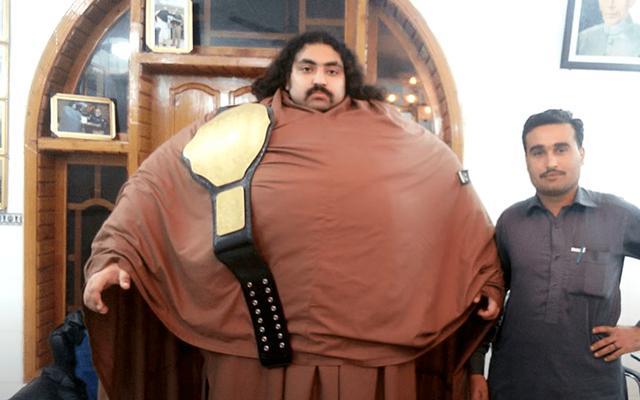 436公斤的“巴基斯坦綠巨人”，奇葩征婚，言行被質疑-圖5