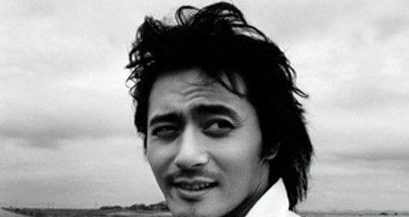 |搬入韩国超大豪宅，张东健太太360度晒幸福，163亿房子风景很好