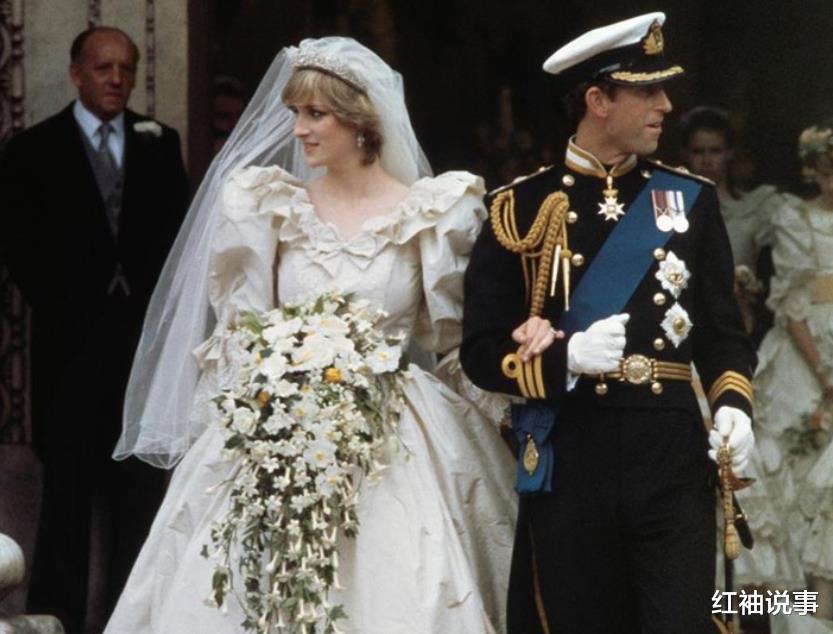查尔斯王子|查尔斯王子心不在焉，婚礼念错结婚誓词，让19岁戴安娜主动献吻