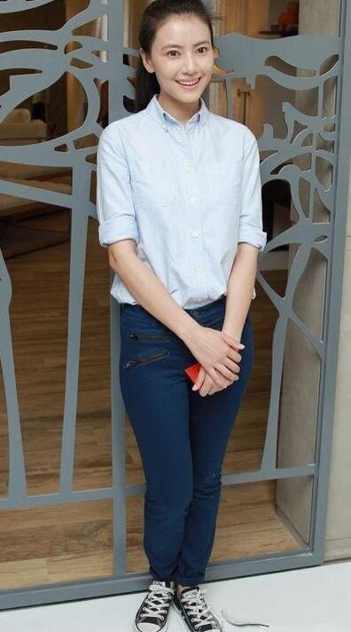 阿娇|5位身材对不起脸的女星，每次红毯别人斗艳，她们却犹如公开处刑