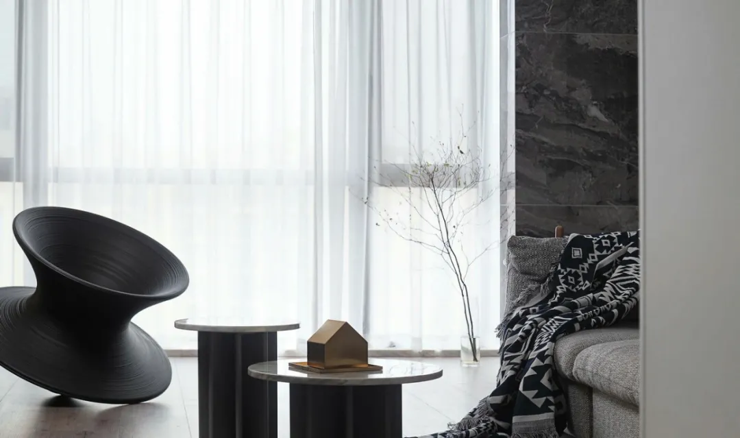 家装日记:白+原木搭配,高级!