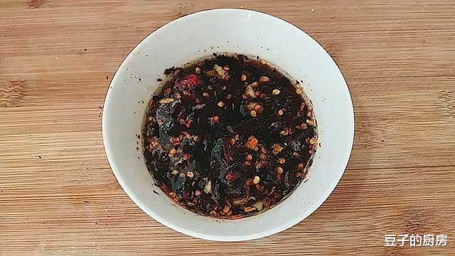 肝脏|冬天多吃这碱性蔬菜,钙是番茄的12倍,通便解毒除口臭,4块钱1把