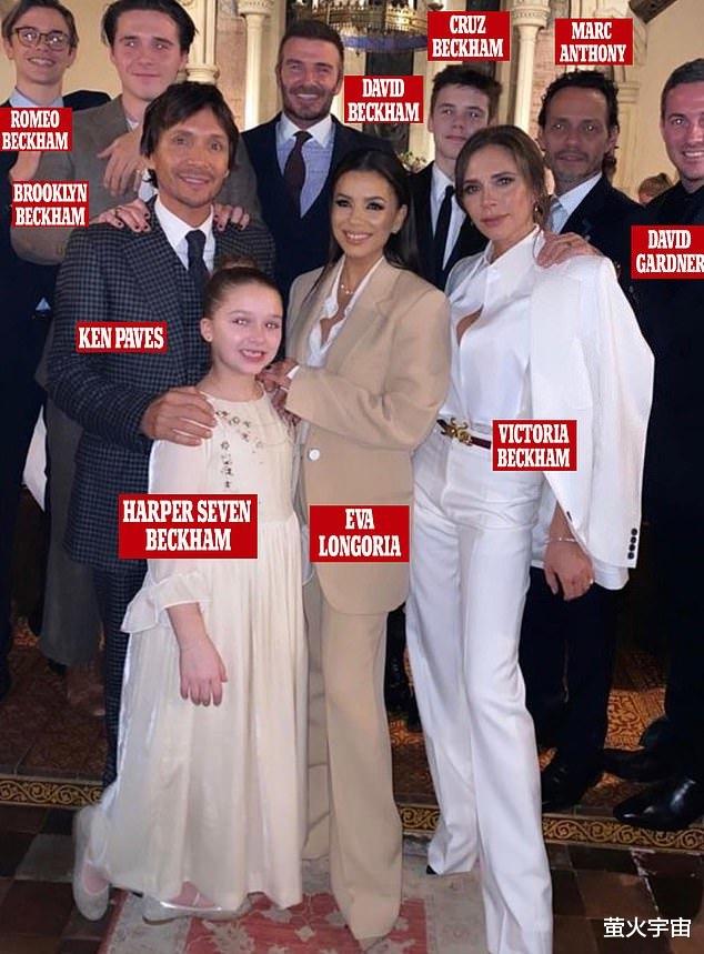 小贝|贝克汉姆晒婚礼照，给爸爸整理领带裂痕消除，和富婆继母却难亲密