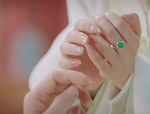 李嫣|《锦心似玉》剧透，徐令宜假死验真心，乔莲房终露马脚下场惨