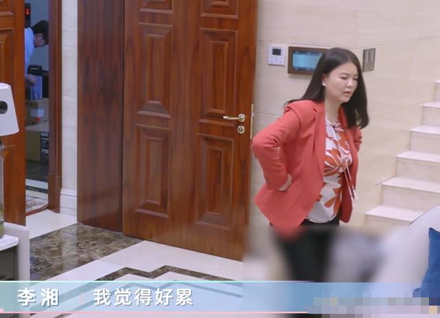 李湘|李湘租房事件已被三亚旅游局介入，综艺镜头早就曝光了懒惰生活