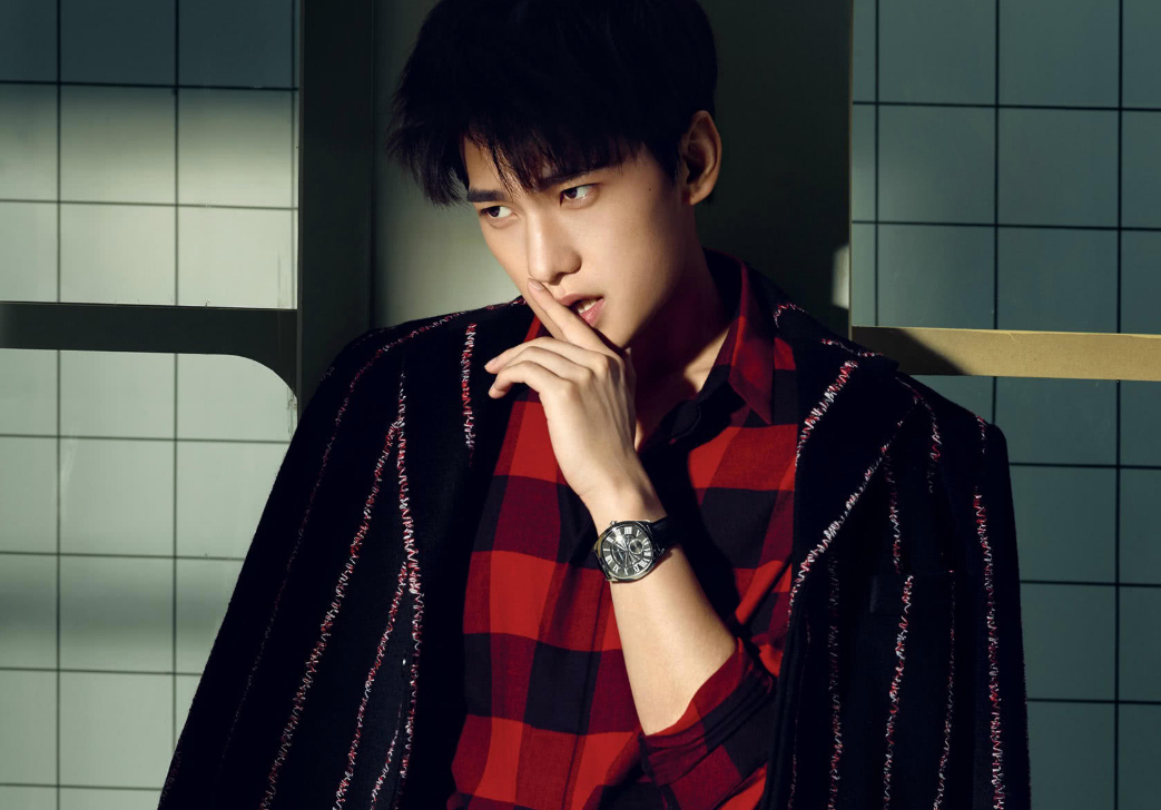 迪丽热巴|从赵露思到李沁和迪丽热巴，杨洋每段恋情绯闻，都很有故事