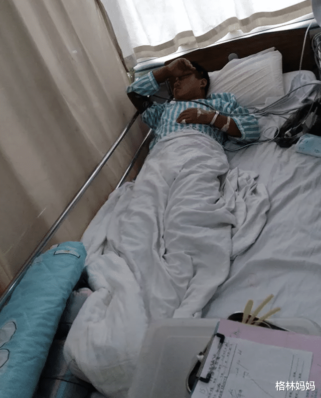 格林妈妈|网红\＂杀鱼弟\＂服毒自尽：喝的不止是百草枯，还有对原生家庭的绝望