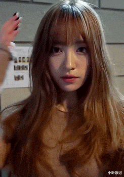 小叶娱记|神回复：恋爱中男方应承担所有开支吗？没想到现在的女孩子这么独立！