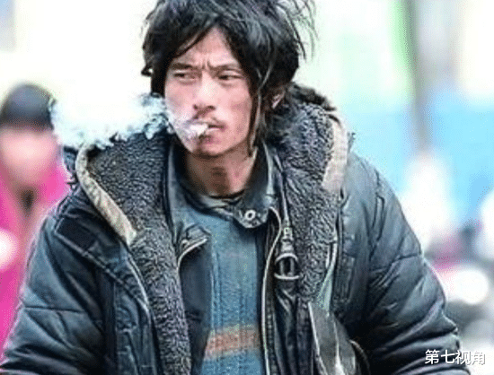 犀利哥|10年前红遍网络的“犀利哥”，流落街头却帅气逼人，现状如何？