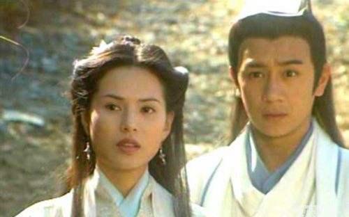 小方聊健康 最强关系户“李青萝”，她为何成为《天龙八部》里，最大的悲剧？