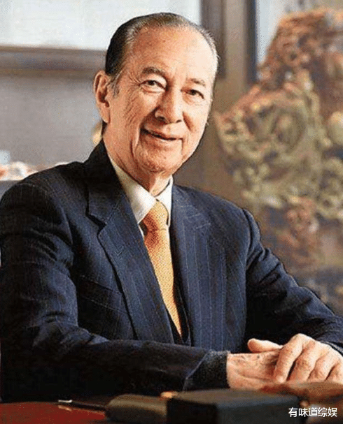 何超盈|有种“整容”叫何超盈生娃，为了孩子减掉半个自己，前后判若两人