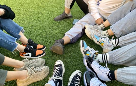 糯豆包妈妈|从“薅羊毛”到“节俭消费”，大学生群体的消费观变理性了？