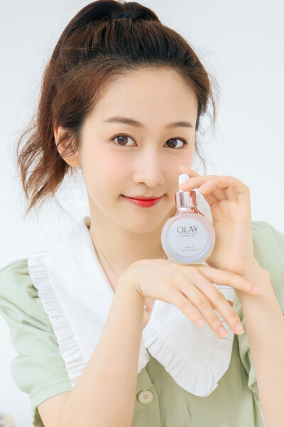 周秀娜|美到骨子里的广东十大美女明星，都是貌美如花，你喜欢谁？