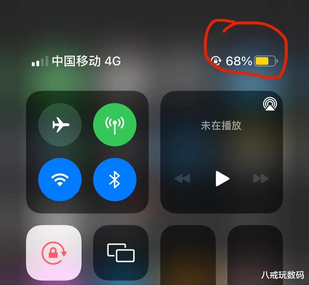 |手机没电了,找个小米之家免费充,还免费贴膜