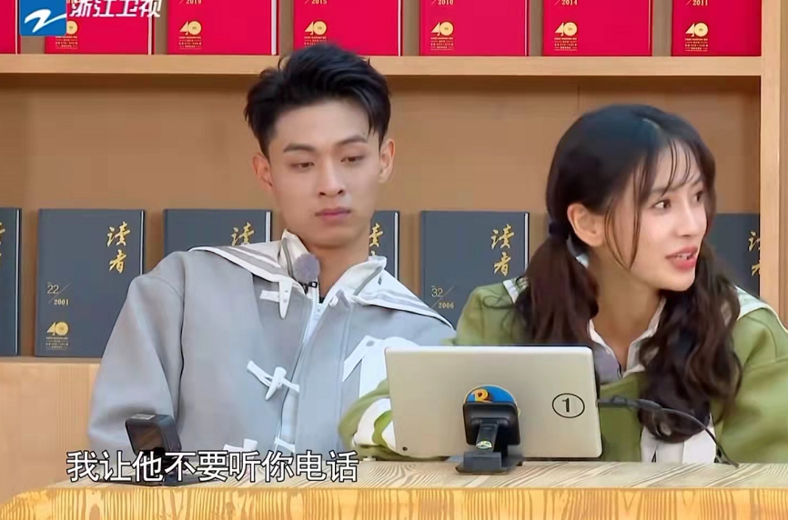 马伊琍|baby罕见秀恩爱！综艺里提黄晓明满脸笑，两人此前甜蜜现身酒店