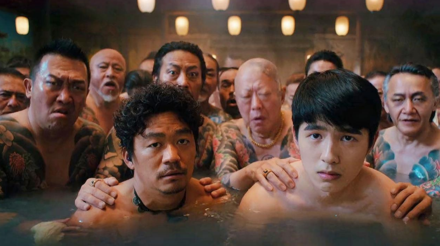 整容|上座率“腹泻”式下跌!被贾玲按在地上摩擦,这部耗巨资的大片要悬了?